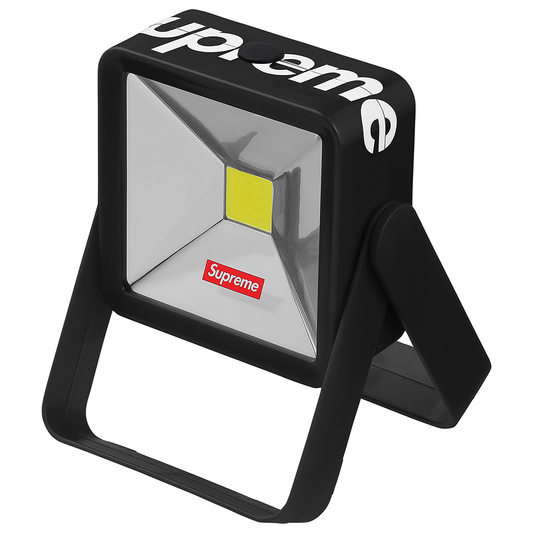 Supreme Magnetic Kickstand Light Black